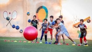 毕包后卫维维安：西班牙队竞争总非常激烈，现在不会去想这些