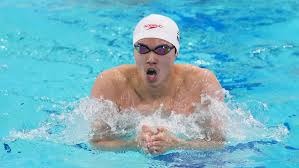 勇士主场告捷 库里外线手感回暖