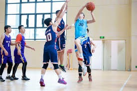 迪卡尼奥：尤文球员不是斯帕莱蒂挑的，他得研究哪些人能信任